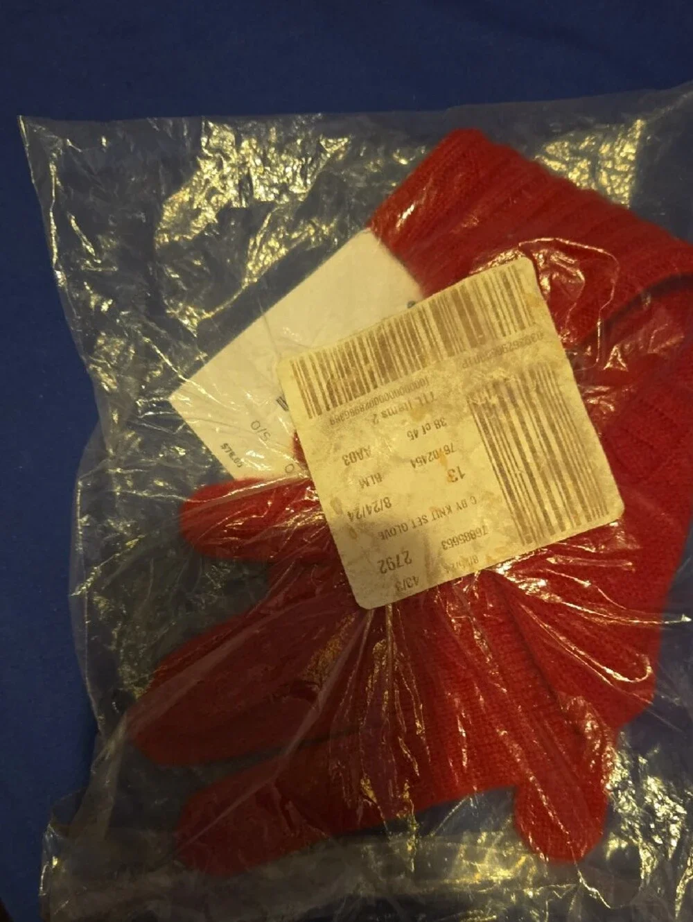 RED GLOVES NEW NOT OPENED